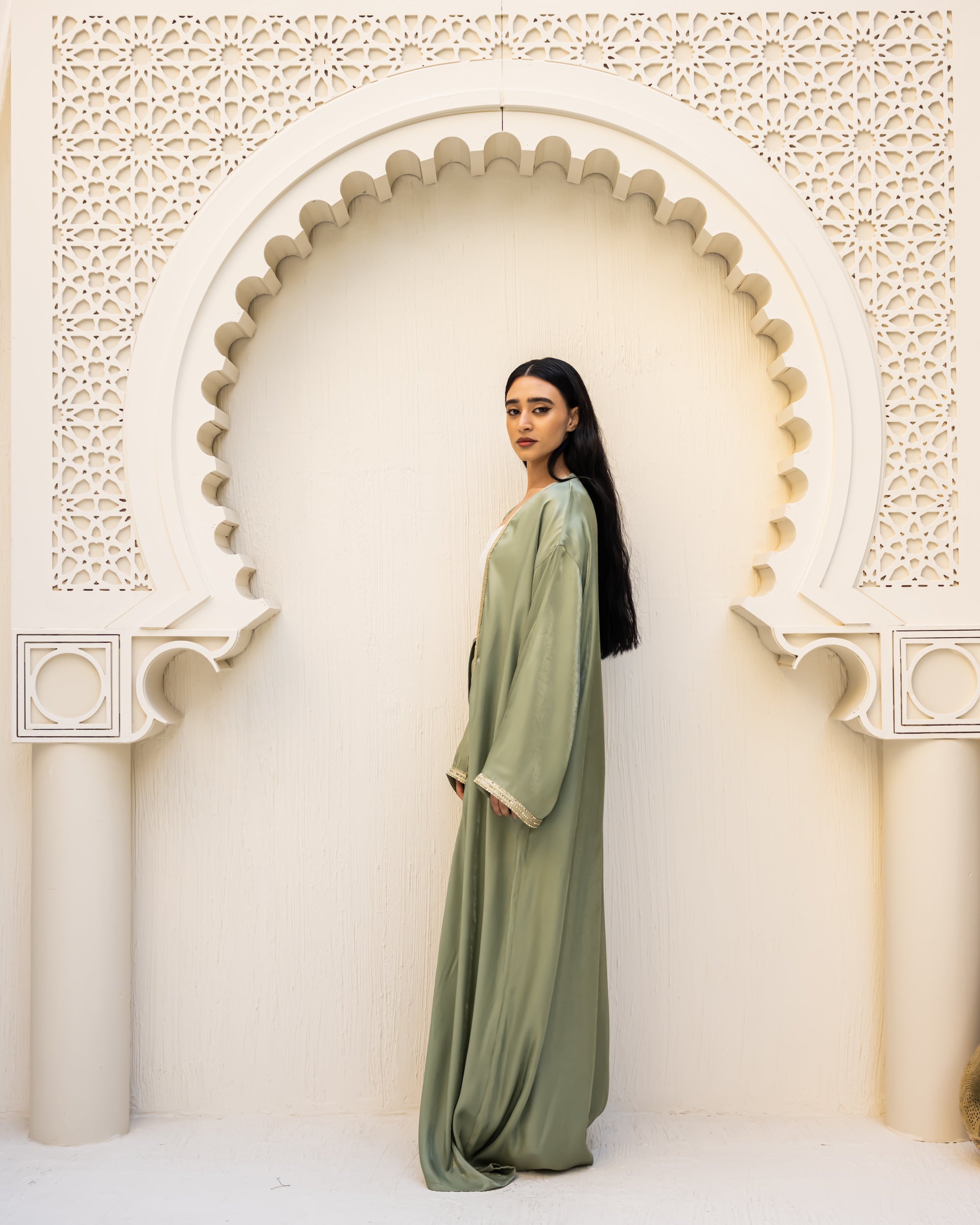 Nawarah Mint kaftan