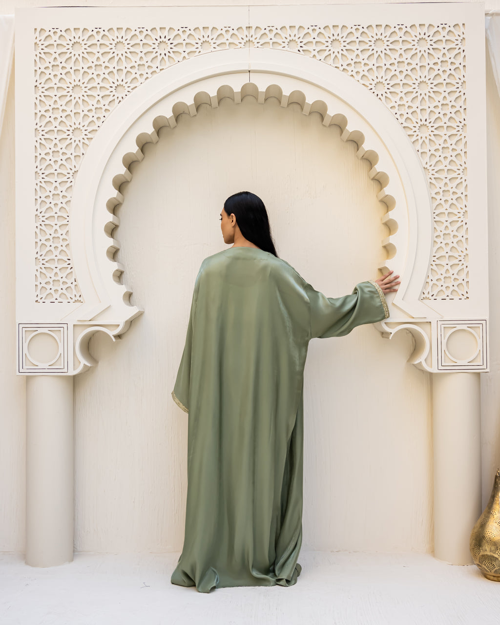 Nawarah Mint kaftan