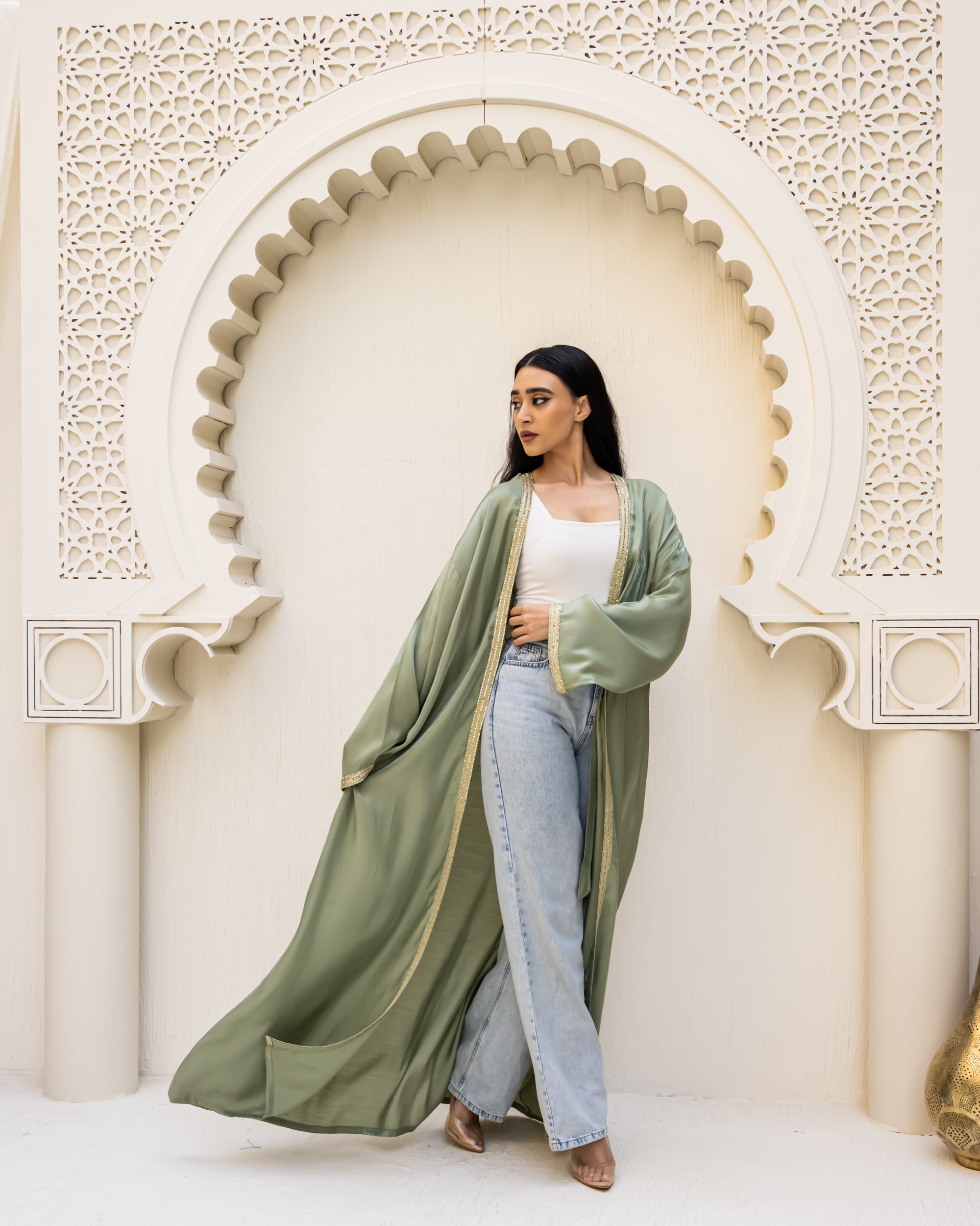 Nawarah Mint kaftan