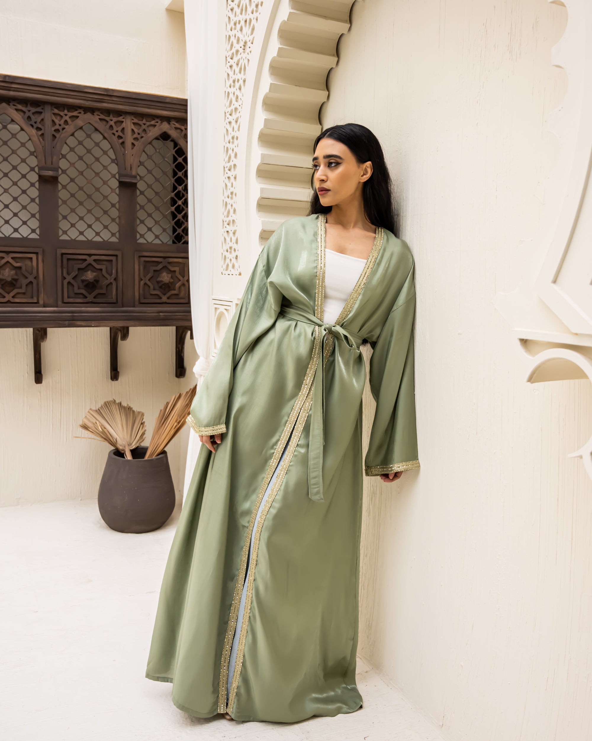 Nawarah Mint kaftan