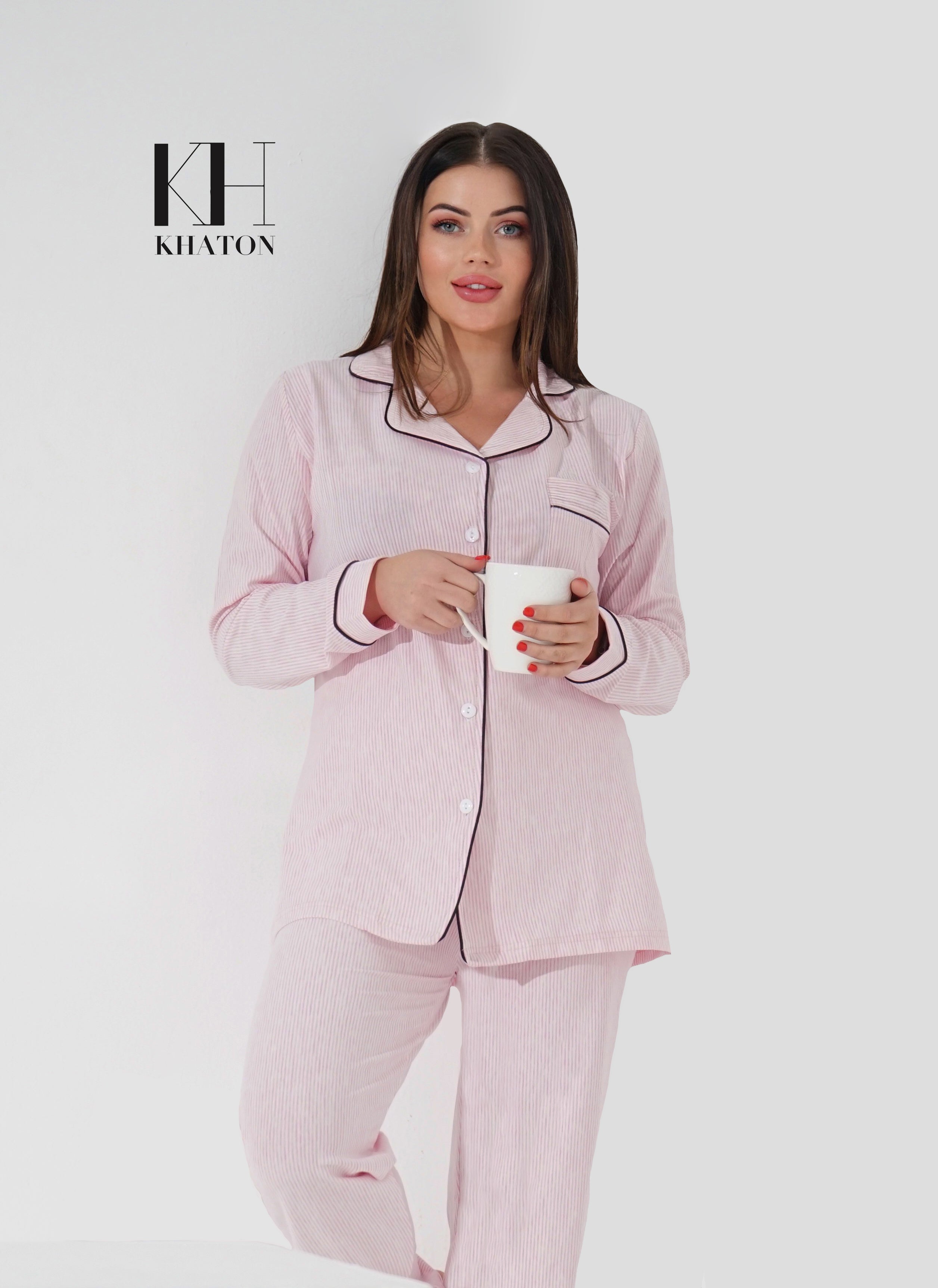 Classic pink pajamas set button down